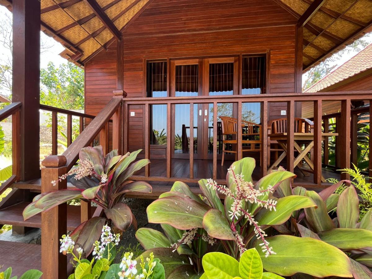 Hotel Sunset Hill Lembongan Extérieur photo
