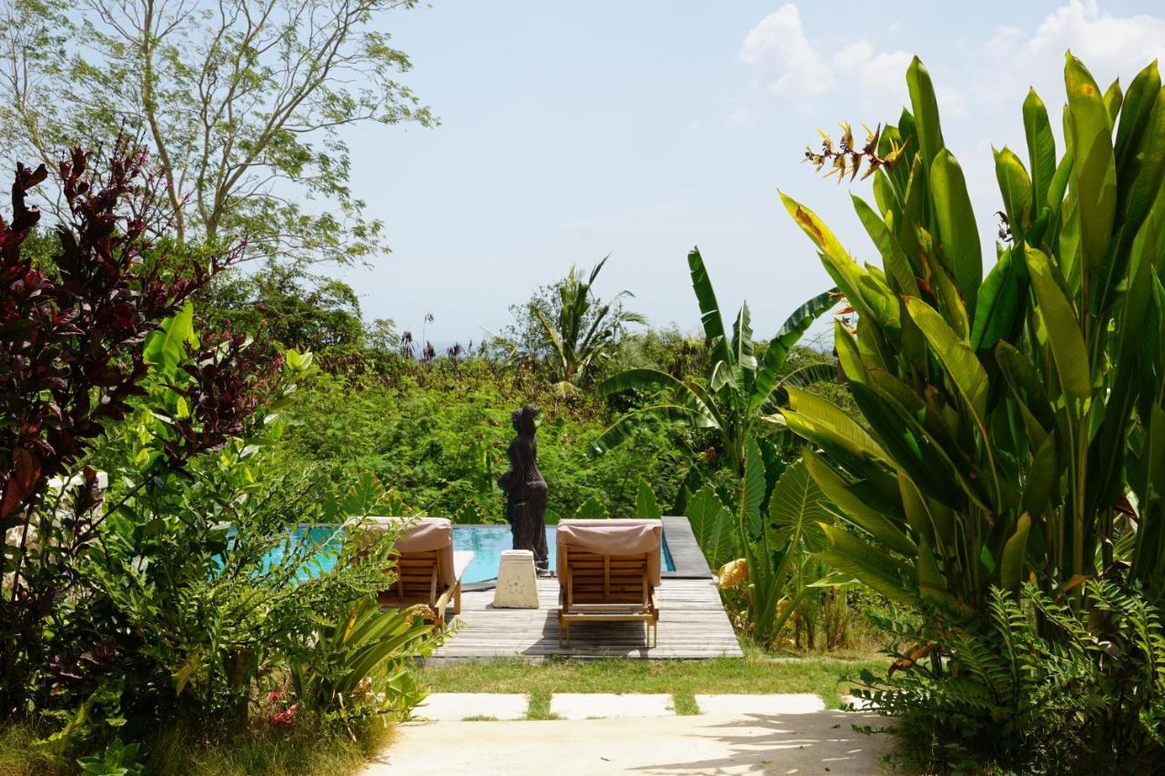 Hotel Sunset Hill Lembongan Extérieur photo